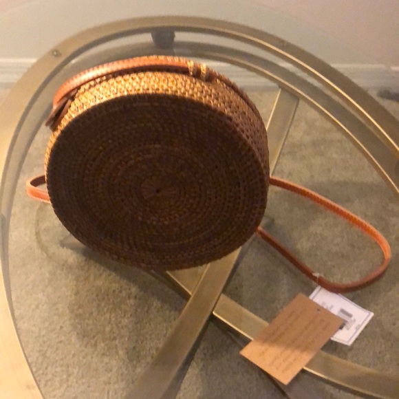 Round Rattan Bag - Picture 6 of 8